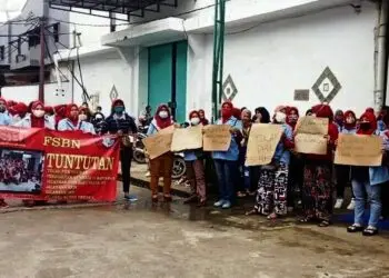 Puluhan Buruh  PT. Cipta Coilindo Melakukan Aksi Unjuk Rasa