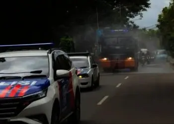 Disinfeksi, Polres Lebak Kerahkan Water Canon