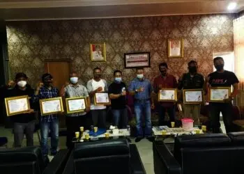 Wartawan Aktif Menulis Diganjar Penghargaan