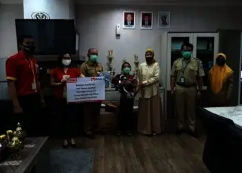 8 Sekolah Khusus di Kota Tangsel Terima Bantuan Alfamart