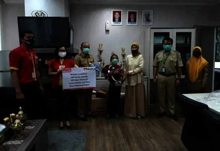 8 Sekolah Khusus di Kota Tangsel Terima Bantuan Alfamart