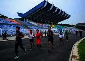 Olahraga Di Stadion Benteng