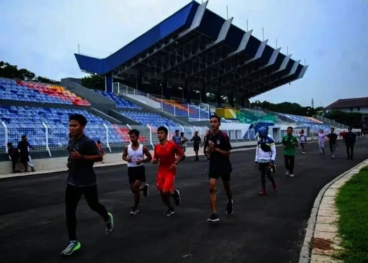 Olahraga Di Stadion Benteng