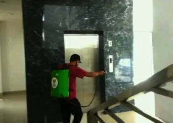 Gedung Pelayanan Keagamaan Kota Tangsel Disemprot Disinfektan