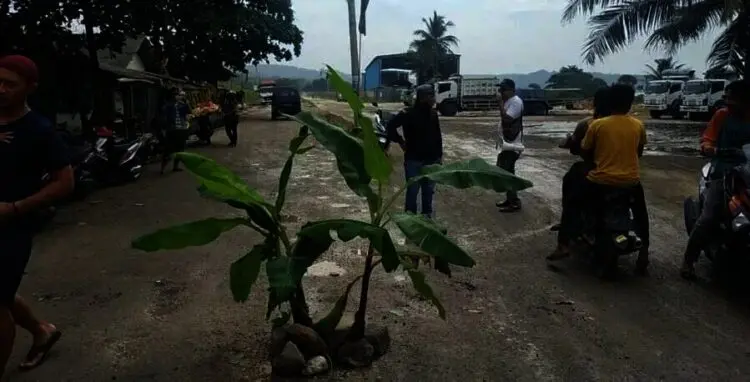 DPRD Lebak Minta PT Cemindo Bertanggungjawab Soal Jalan Rusak