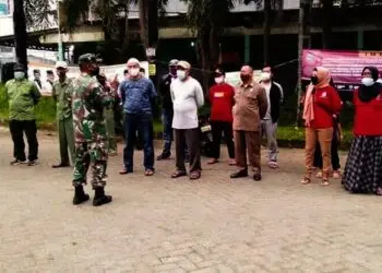 Satgas Covid-19 Tertibkan PKL di Perum Sudirman Indah Tigaraksa