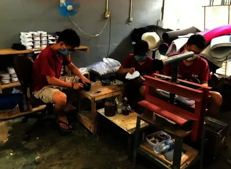WBP Rutan Kelas I Tangerang Produksi Sepatu