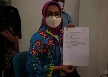 Airin Jalani Vaksin Tahap Kedua di RSU Kota Tangsel