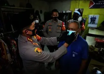 Pantau Penerapan Protokol Kesehatan di Masjid dan Pasar