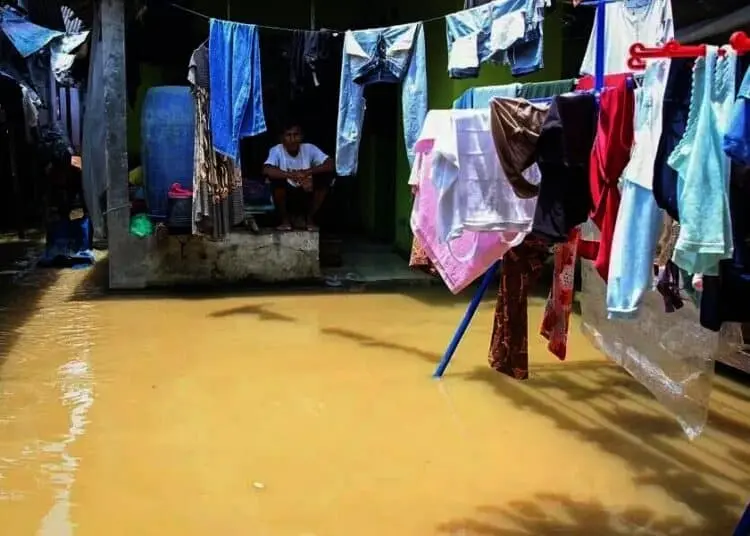 Pemukiman Warga Tergenang Banjir di Kresek