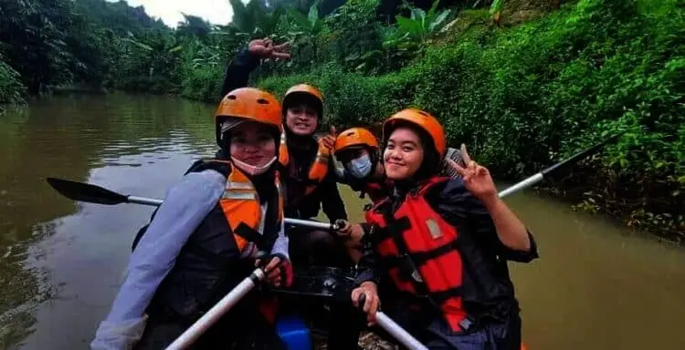 Sungai Jeletreng Kota Tangsel Jadi Wisata Arung Edukasi