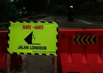 Kendaraan Besar Dilarang Melintas di Jalan Kampung Parung