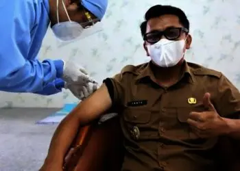 Disuntik Vaksin Tahap Kedua, Wabup Tanto Minta Masyarakat Tak Takut