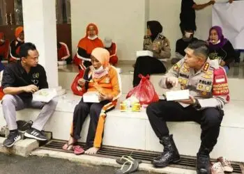 Kapolresta dan Insan Pers Ngemper Bareng Pesapon di Tigaraksa