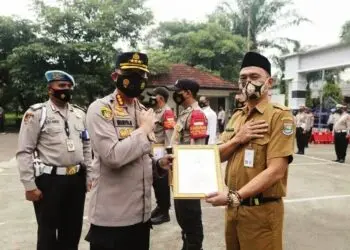 Bantu Tangkap Jambret, Warga Diberi Penghargaan
