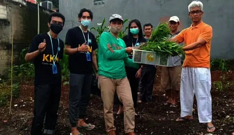 Kampung Baca Hadirkan Satu Keluarga Satu Sarjana