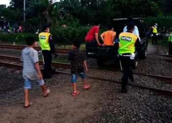 3 Orang Tewas Tertabrak KRL, Palang Pintu Kereta Api Diminta Dibangun