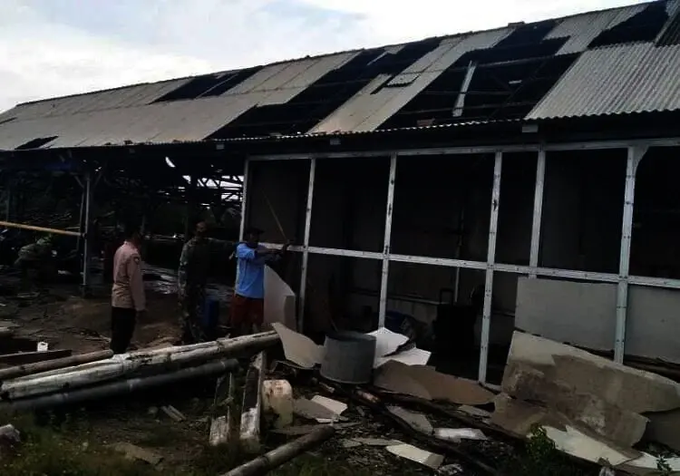 Trauma Bencana Tsunami, Nelayan Kocar Kacir Diterpa Puting Beliung