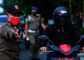 Wahidin Siap Divaksin Covid-19, Pemprov Banten Perluas PPKM Mikro