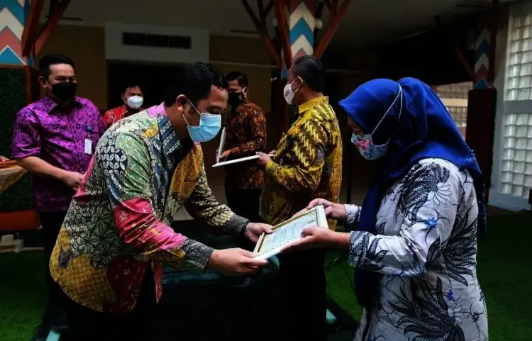 Tak Ikut Adiwiyata, Insentif Sekolah Swasta Dicabut