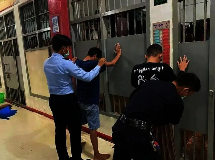 Petugas Rutan Kelas I Tangerang Temukan 2 HP di Kamar WBP