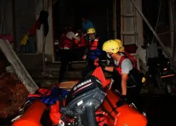 Jaga Semangat, Anggap Korban Sebagai Keluarga