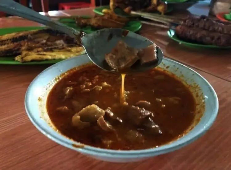 Angeun Lada, Pedas dan Aromanya Menggugah Selera