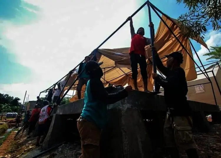 Melihat, Pembangunan Penambahan Ruang Isolasi Rumah Lawan Covid-19 Tangsel