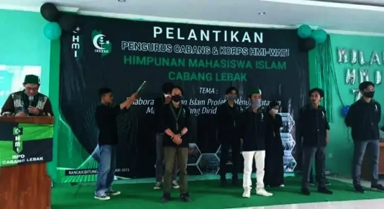 Pengurus HMI-MPO dan Kohati Cabang Lebak Dilantik