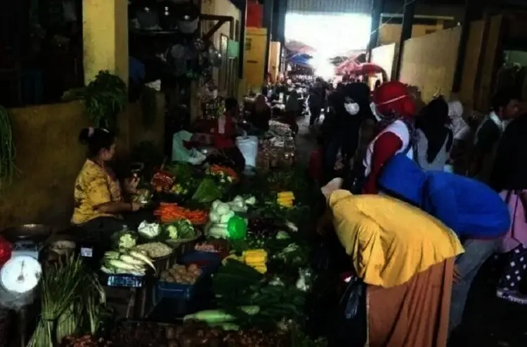 50 Pedagang di Pasar Rangkasbitung Gulung Tikar