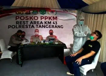 99 Pengendara Tol Merak Jalani Swab Test Antigen