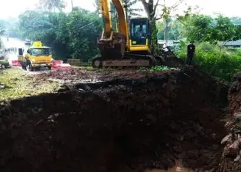 Gorong-gorong Ambruk, Jalur AMD Pandeglang Terputus
