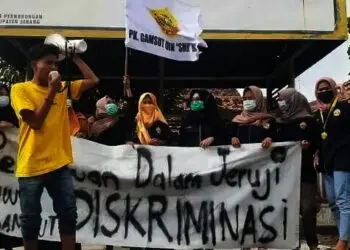 Tolak Diskriminasi Kaum Perempuan