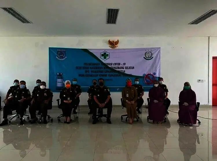 Puluhan Jaksa Kejari Kota Tangsel Divaksin Covid-19