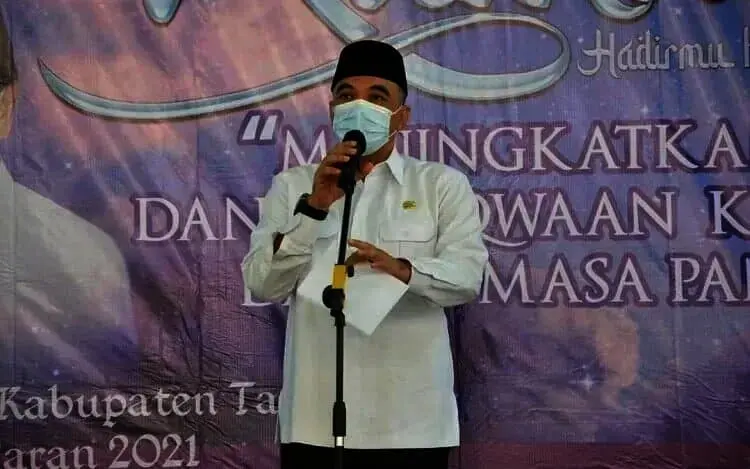 Zakat Fitrah 2021 Ditetapkan Rp35 Ribu, Bupati Zaki Ajak Umat Muslim Makmurkan Masjid Zakat Fitrah 2021 Ditetapkan Rp35 Ribu, Bupati Zaki Ajak Umat Muslim Makmurkan Masjid