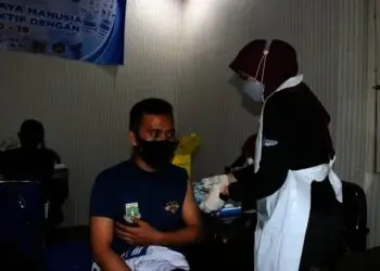 Ratusan Pegawai Dishub Kabupaten Serang Divaksin Tahap I