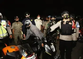 Operasi Cipta Kondisi, Bubarkan Bikers, Miras Ilegal Diamankan