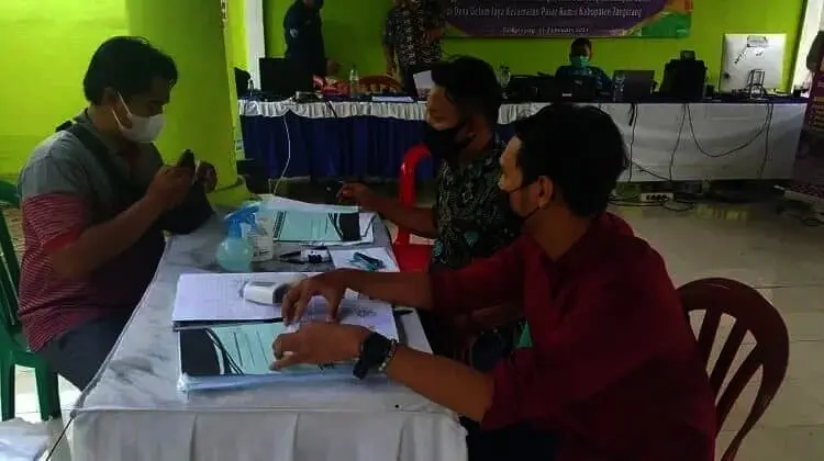 Disdukcapil Kabupaten Tangerang Ganti Dokumen Aminduk Korban Banjir