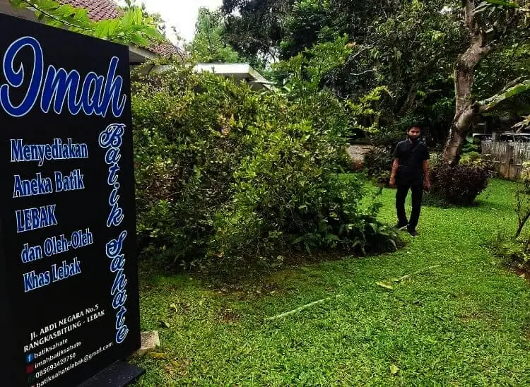Imah Batik Lebak Terancam Gulung Tikar
