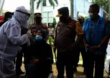 Tekan Penyebaran Covid-19, Ribuan Warga Swab Antigen Mandiri