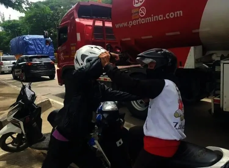 Agar Berkendara Aman, Ini Tips Tim SRP Honda