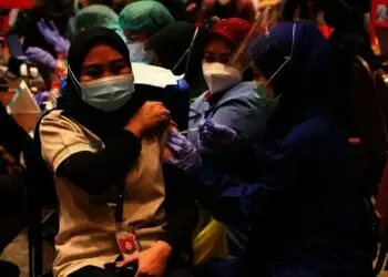 Hasil Survei SMRC, 31 Persen Warga Banten Enggan Divaksin Covid-19