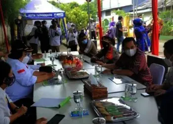 Di Hadapan Menteri LHK, Wali Kota Arief Pamerkan Kampung Iklim