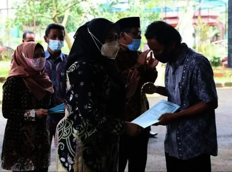 Honor TKKdi Kabupaten Pandeglang Naik Dua Kali
