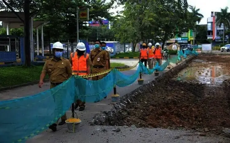 Wali Kota Arief Minta Perbaikan Jalan Dilakukan Efektif