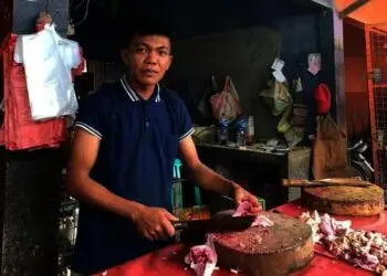 Harga Ayam Potong di Pasar Cikupa Tangerang Merangkak Naik