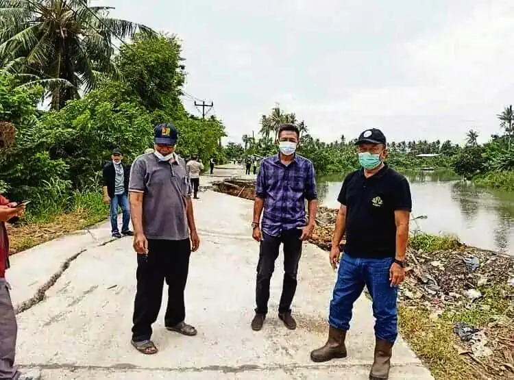 Jalan Kampung Amblas, Pemkab Tangerang Siap Ngecor