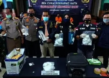 Sembunyikan Sabu di Aksesoris Mobil, Pelaku Ditangkap di Bandara