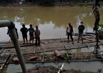 Jenazah Tanpa Identitas Ditemukan Mengambang di Sungai Ciujung