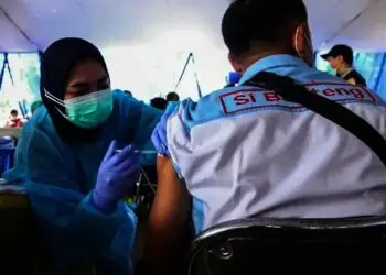 1.000 Lebih Ojol dan Sopir Angkot di Kota Tangerang Divaksinasi
